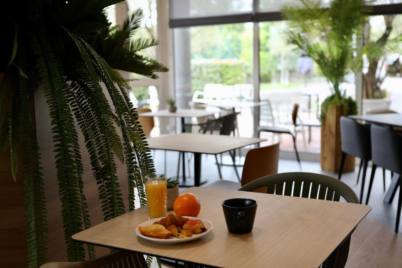 Ibis Aubenas Hotel Екстериор снимка